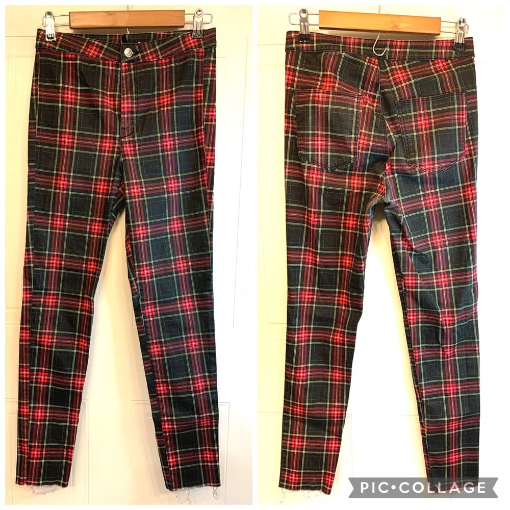 Divided Plaid Skinny Pants